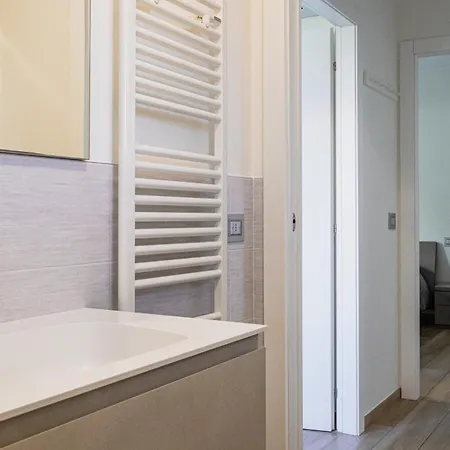Agata House Appartamento Colico